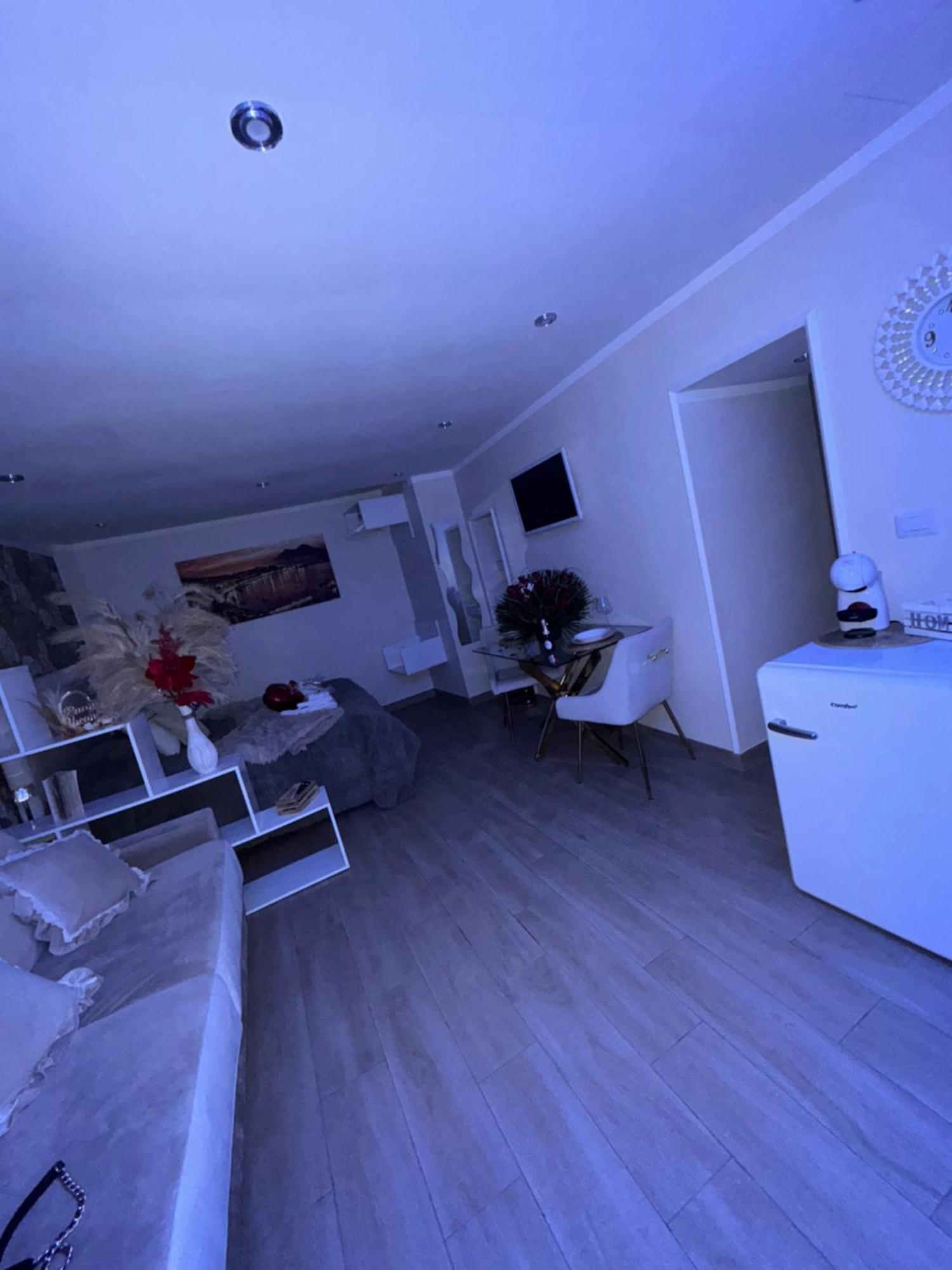 La Dimora Dei Sogni Sedil Capuano Home Suite Napoli Dış mekan fotoğraf